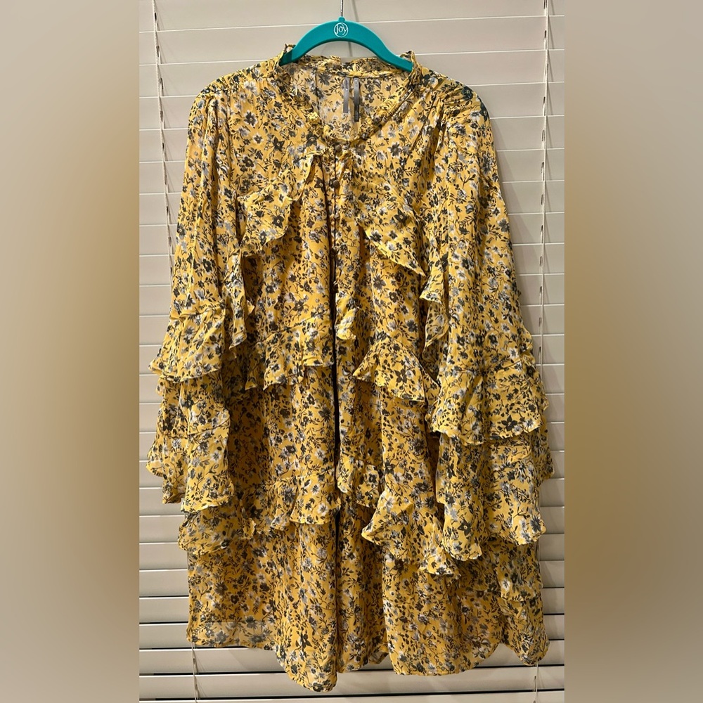 Anthropologie Ruffle Swing Romper, Floral Yellow, NWOT, Medium - Picture 5 of 8